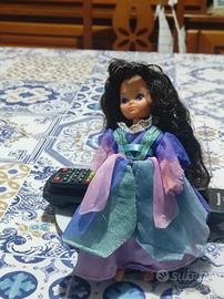 Lady Lovely Locks. Bambola Duchessa RavenWaves