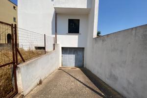 Cantina come posto auto o deposito