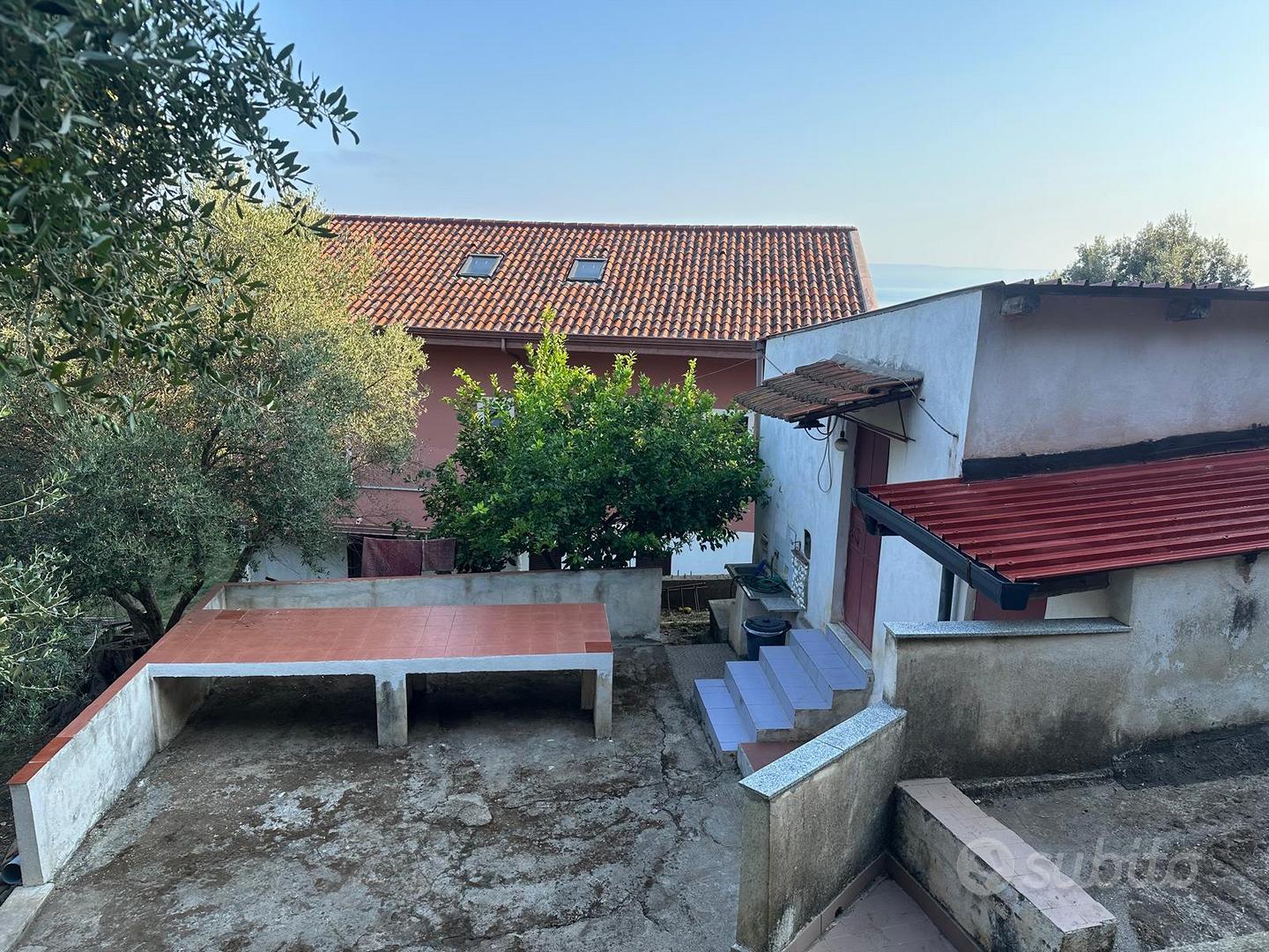 Terreno con fabbricato - Vista 3