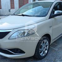 LANCIA Ypsilon 1.2 69 CV 5 porte GPL Ecochic Gold
