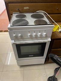 Cucina elettrica 4 piastre + forno De Longhi
