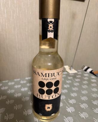 Liquore Sambuca Buton per collezione