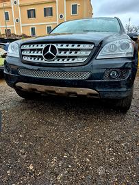 Ricambi  Mercedes Ml 320 cdi anno 2009