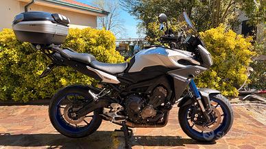 YAMAHA MT-09 TRACER 900