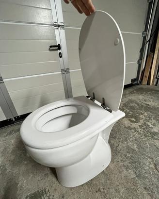 Wc gabinetto disabile a pavimento Bocchi Neos