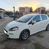 Fiat Punto 1.3 MJT II 85CV PASSAGGIO E 12 MESI GAR
