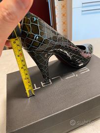 Scarpa  in pelle €20  + borsa tutte insieme €50