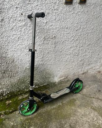 Monopattino ruote grandi