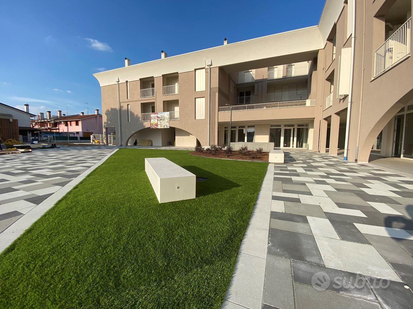 Nuovo Ufficio / Negozio - Vista 2