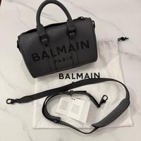 Bauletto grigio stile Balmain con tracolla pelle