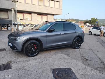 Alfa Romeo Stelvio B-tech Q4 190c 2.2 Dicembre2019