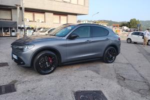 Alfa Romeo Stelvio B-tech Q4 190c 2.2 Dicembre2019
