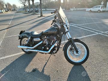 Harley-Davidson Dyna Street Bob - 2006
