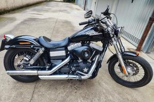Harley-Davidson Dyna Street Bob - 2012