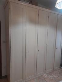 Armadio di qualità, non di truciolare