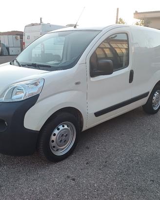 Peugeot bipper