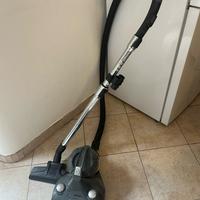 Aspirapolvere amazon basics