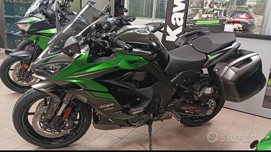 Kawasaki ninja 1000 sx.