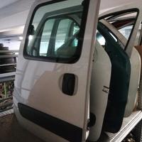 Porta laterale dx RENAULT KANGOO del 1999