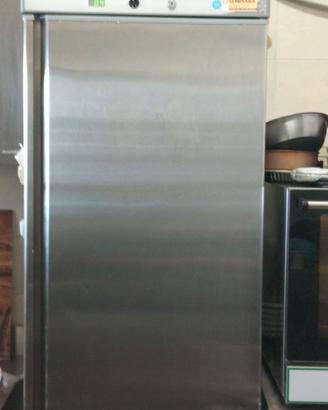 Armadio refrigerato