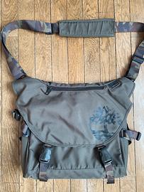 Borsa tracolla timberlamd militare 35 x 30  cm