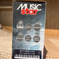 Pianola elettronica 61 tasti,60 demo e molto altro