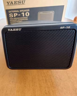Speaker Yaesu SP 10 con una settimana di vita