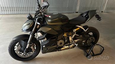 Ducati Streetfighter V2 955 2023 stormgreen