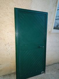 Porta in alluminio finestra