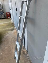 Scala Lippert camper