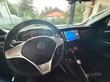 Autoradio android 9 pollici Alfa Romeo Giulietta