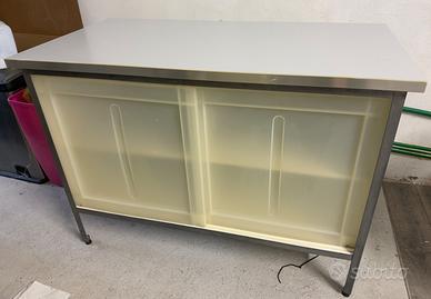 Mobile / banco con ante scorrevoli 125x65x90