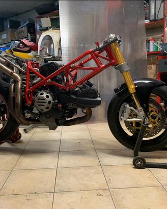 Ducati 996 / motore 1098