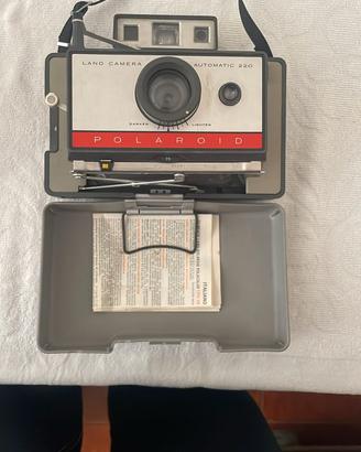 Polaroid Automatic 220 Land Camera - Vintage Anni 