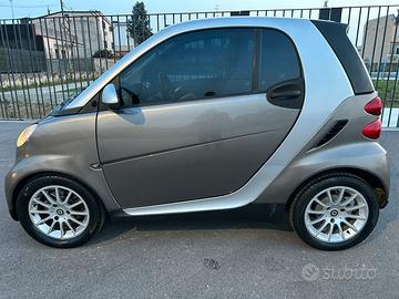 Smart fortwo 1.0 mhd 2010 unico p.