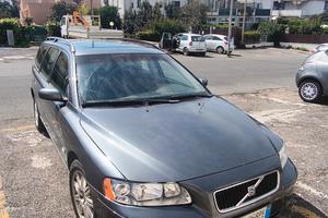 volvo V70 awd 136kw anno 2006