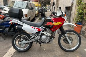 Honda  dominator 650