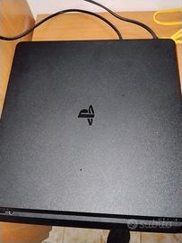 PS4 slim 1 TB