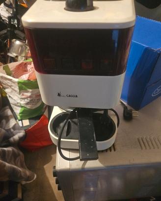 ritiro machina di caffè non capsula 