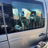 MERCEDES-BENZ VANEO 2002 - PORTA SCORREVOLE POSTER