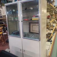 Vetrina medico anni 50'