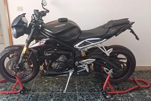 Triumph Street Triple Rs 765 del 2019