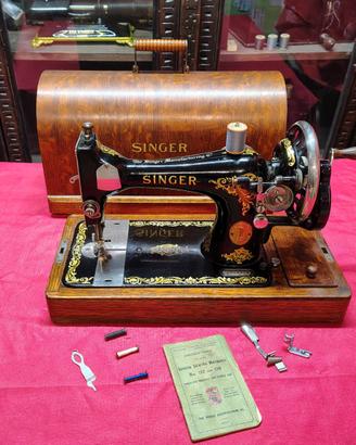 Antica macchina cucire Singer 128k del 1923