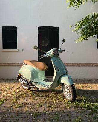 Vespa primavera 150