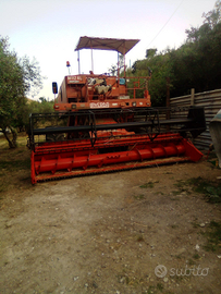 Mietitrebbia laverda 112L