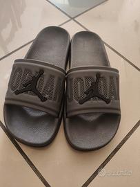 Ciabatte Jordan grigie taglia 40/41