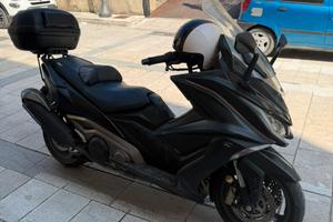 Kymco AK550