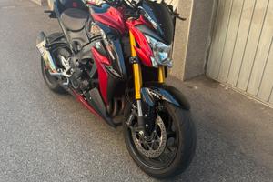 Suzuki gsx-s 1000