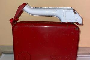 DILO TANICA BENZINA DA 5 LITRI ANNI '60