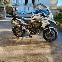 BENELLI TRK 502X 2023 